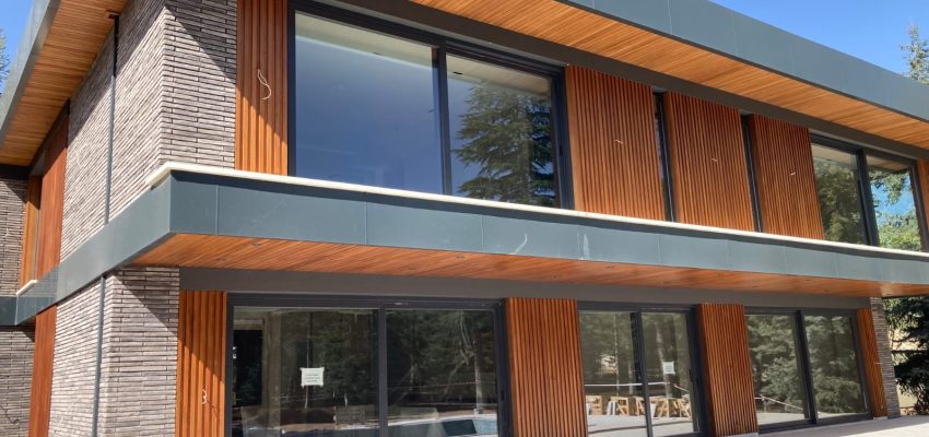 Teak iroko ahşap cephe-7
